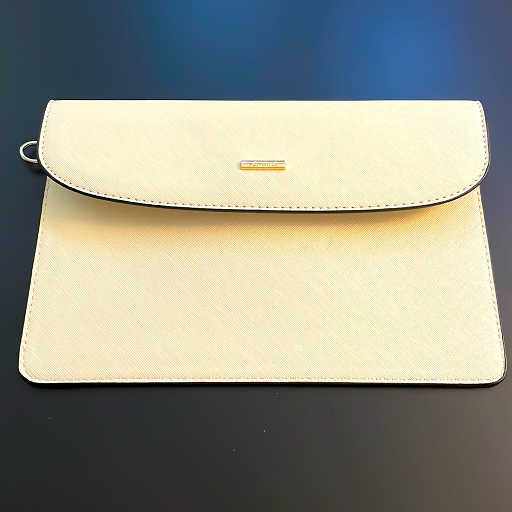 Lovevook light beige wristlet bag purse